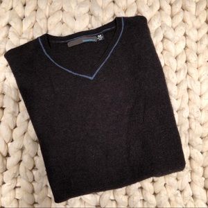 Smart wool top